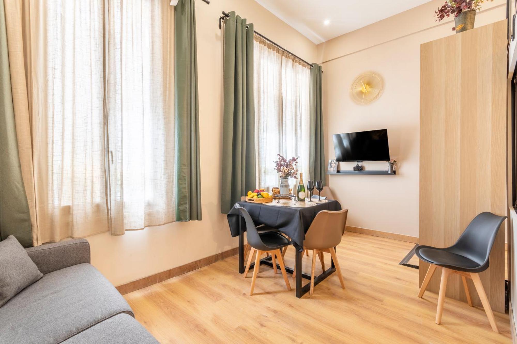 Adira Marseille Montgrand 2 Etoiles Apartamento Exterior foto