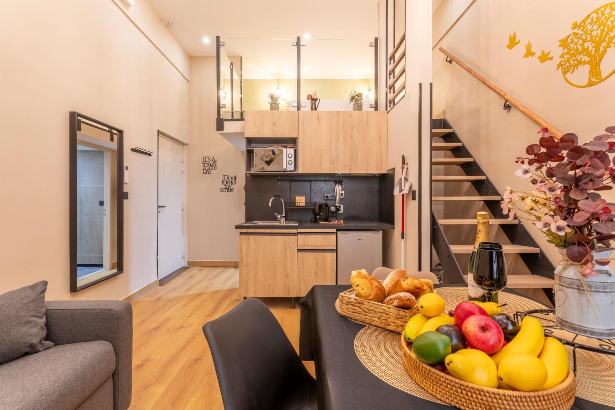 Adira Marseille Montgrand 2 Etoiles Apartamento Exterior foto